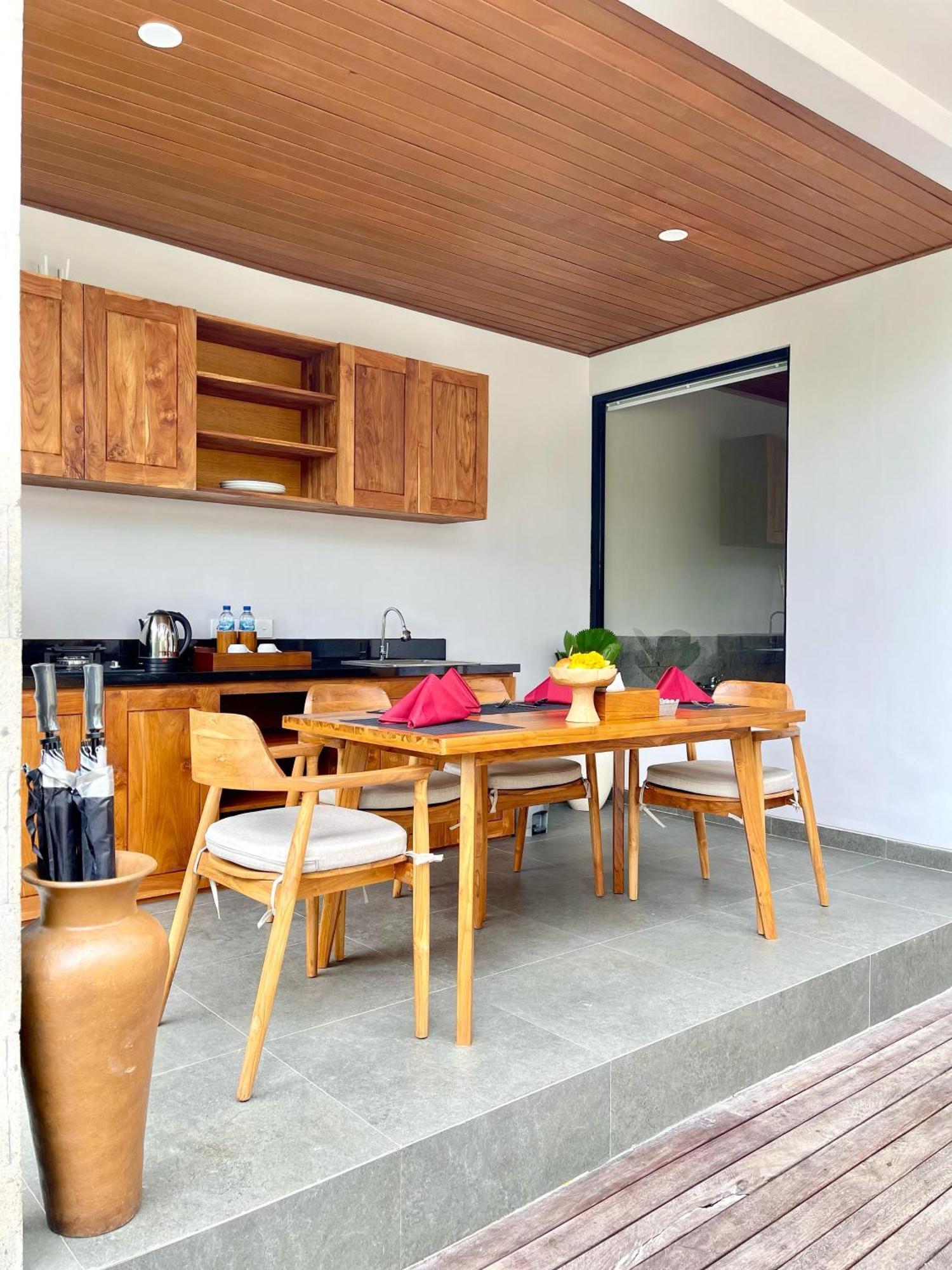 The Madawa Suites Ubud  Ngoại thất bức ảnh